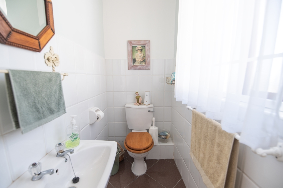 3 Bedroom Property for Sale in Summerstrand Eastern Cape